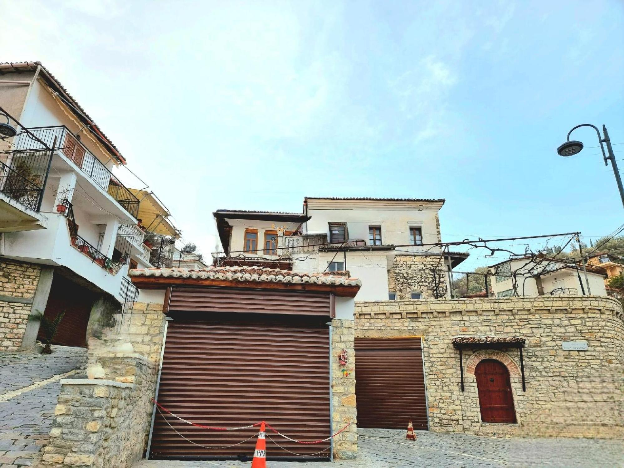 Dd Villa 3 Berati Exterior foto